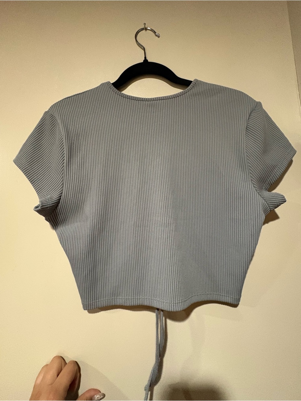 🍀 NWT H&M Light Gray Ribbed Ruched Drawstring Crop Top - Picture 5 of 6